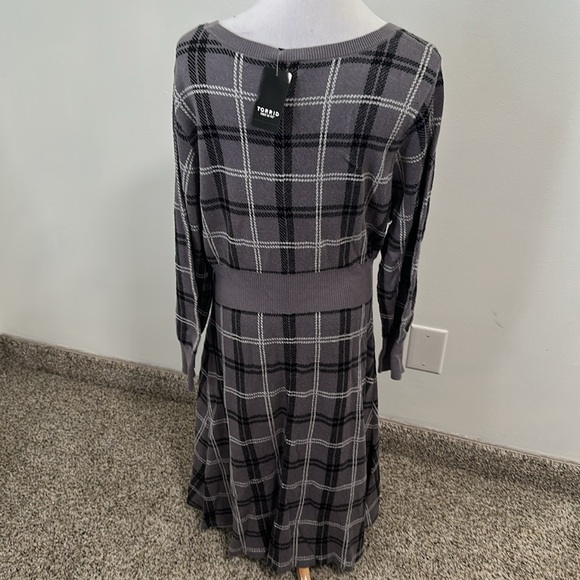 📷 NWT Torrid Plaid Sweater Dress - Picture 3 of 5